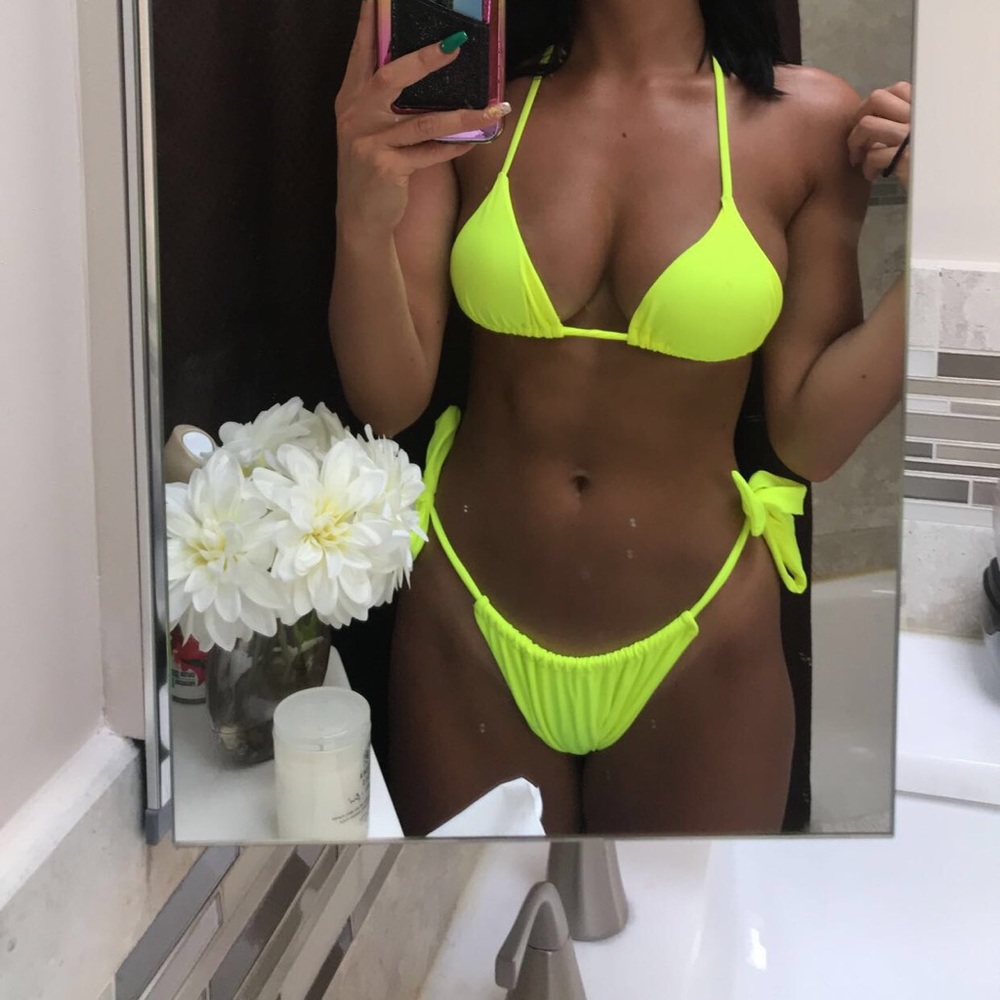 NEON yellow bikini set